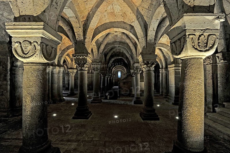 Vaults, columns and capitals in the underground grove of columns, pagan crypt, 10th century, atmospheric lighting, Cathedral of Acquapendente, Basilica of the Holy Sepulchre, Basilica Santo Sepolcro, Basilica minor, Aquapendente, Province of Viterbo, Lazio, Italy