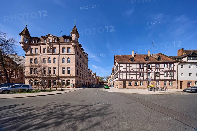 Old town, half-timbered house, historic building, turret, facade, window, general architecture, lantern, super wide angle, blue sky, cirrostratus clouds, intersection Schlotfegergasse with Mostgasse, Nuremberg, Middle Franconia, independent city, Bavaria, Germany