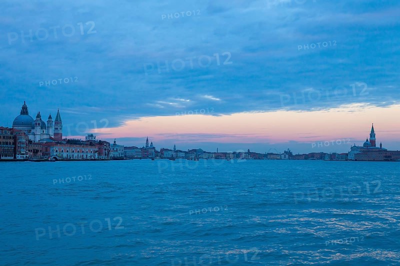 View from the island of Guidecca (Sestiere Dorsoduro) to Fondamente Zattere, Venice, Veneto, Italy