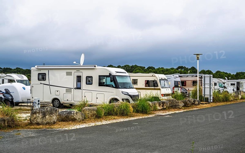Campers in Le Verdon-sur-Mer, Nouvelle-Aquitaine, Gironde, France