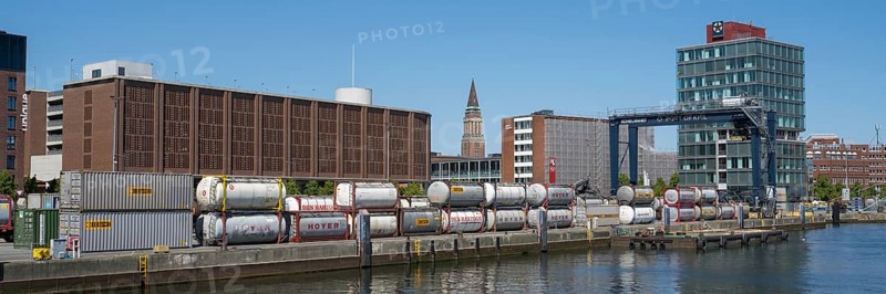 Modern office building, town hall, Schwedenkai, harbour, Kiel, Kiel Fjord, Baltic Sea, Schleswig-Holstein, Germany