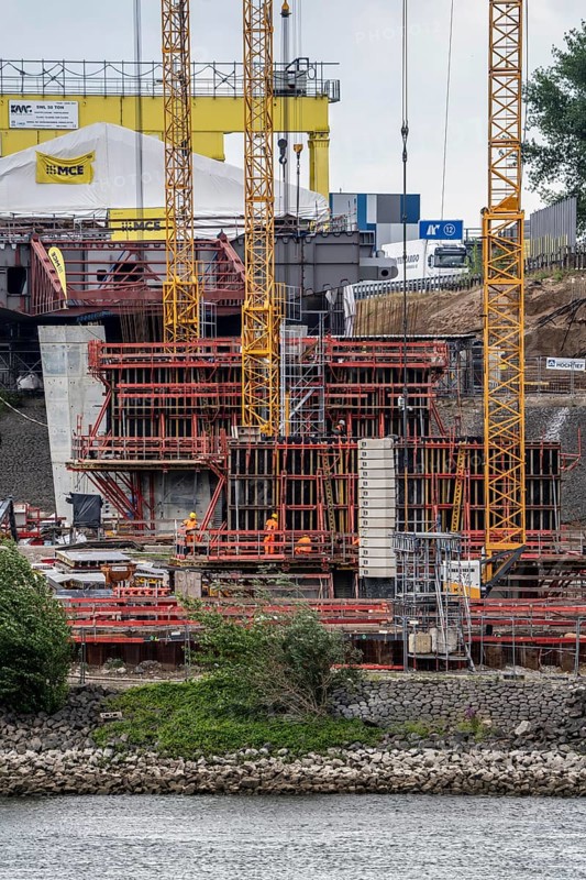 Rhine bridge Duisburg-Neuenkamp, motorway A40, start of construction of the second bridge, bridge piers and the first bridge segment are erected on the Neuenkamp side of the Rhine, North Rhine-Westphalia, Germany