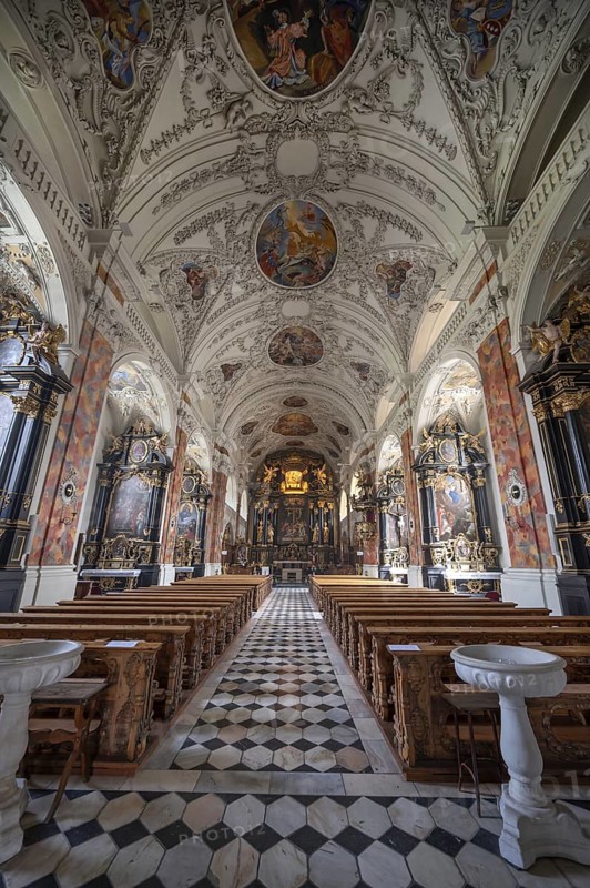 Interior with side altars and high altar with Lenten cloth, Wilten Abbey, Klostergasse 7, Wilten, Innsbruck, Austria