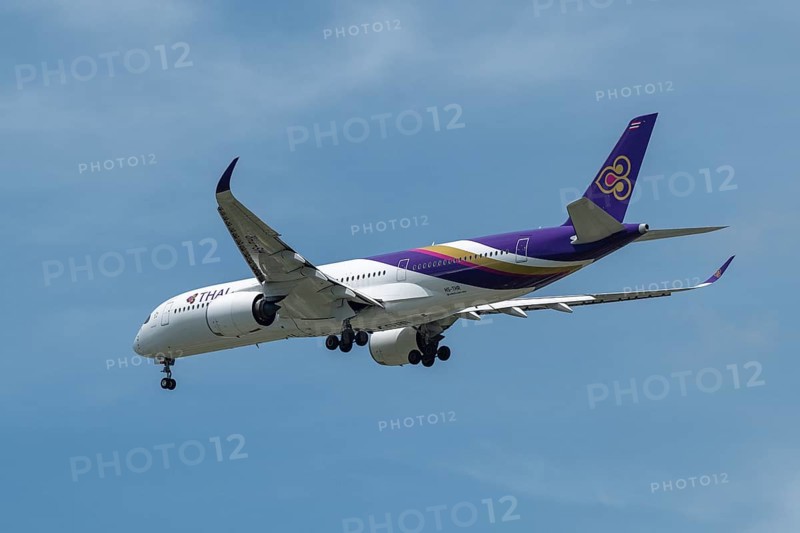 Aircraft Thai Airways, HS-THR, Airbus A350-900