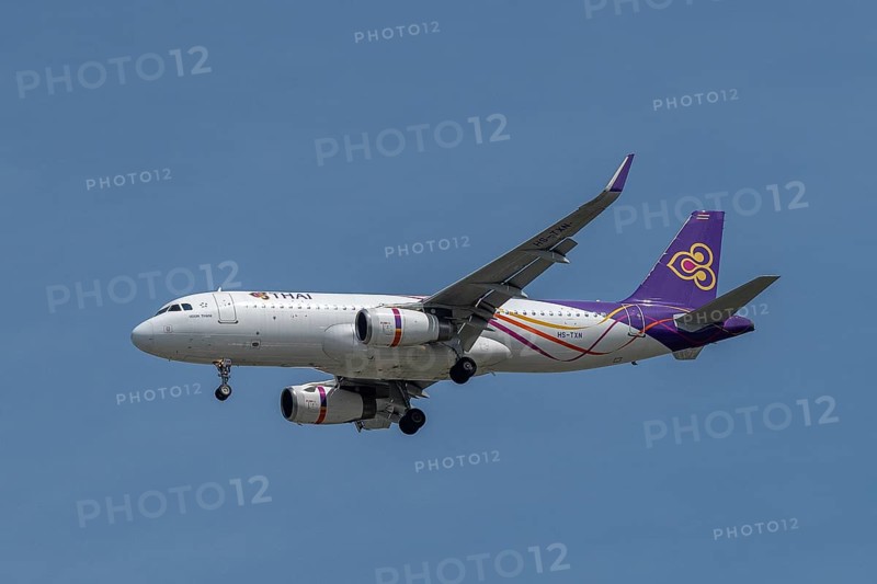 Aircraft Thai Airways, HS-TXN, Airbus A320-200