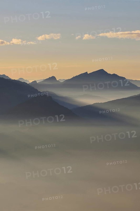 Grazing light in the mountains... Alpine panorama, Alpine peaks and mountain ranges in the Bavarian Alps in late light with low sun, romantic view from Oberstdorf towards Kleinwalsertal, local nature, Bavaria, AllgÃ¤u, AllgÃ¤u Alps, Bavarian Alps, Germany, Western Europe