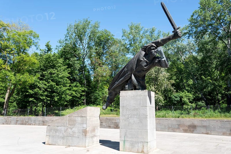 Memorial to Interbrigadists in the Spanish Civil War, Volkspark Friedrichshain, Berlin, Germany