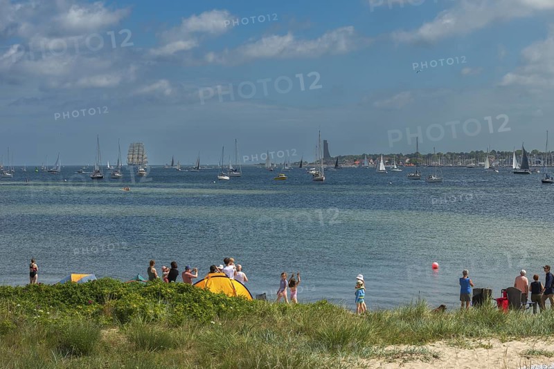 Windjammer parade 2025 on the Kiel Fjord at the end of Kiel Week, tall ships, three-master, sail training ship Gorch Fock, Laboe marina, naval memorial, spectators, Falkenstein beach life, lighthouse, summer weather, sunshine, forest, Kiel, Schleswig-Holstein, Germany