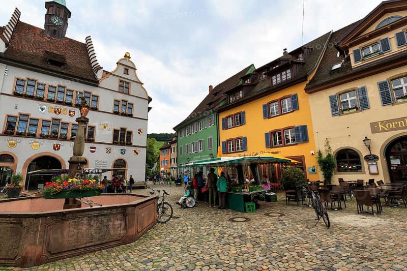 Market stall, market square in Staufen im Breisgau, Germany