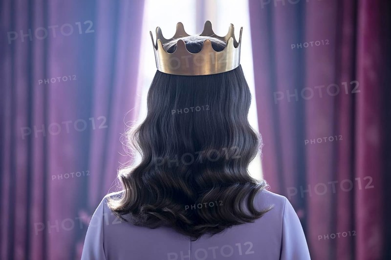 Woman wearing a golden crown. Elegant portrait symbolizes female empowerment and female leadership Generative Ai, AI generated