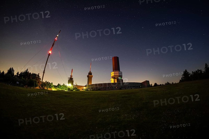 The stars shine in the sky above the summit of the GroÃŸer Feldberg in the Taunus, near Frankfurt am Main, GroÃŸer Feldberg in the Taunus, Schmitten, Hesse, Germany