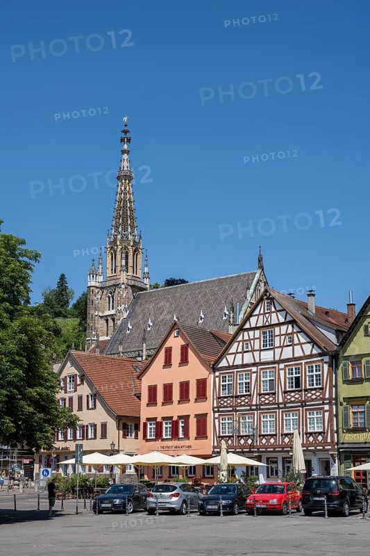 View over the market square of Esslingen am Neckar with historic half-timbered houses and the Church of Our Lady, Esslingen am Neckar, District of Esslingen, Baden-WÃ¼rttemberg, Germany