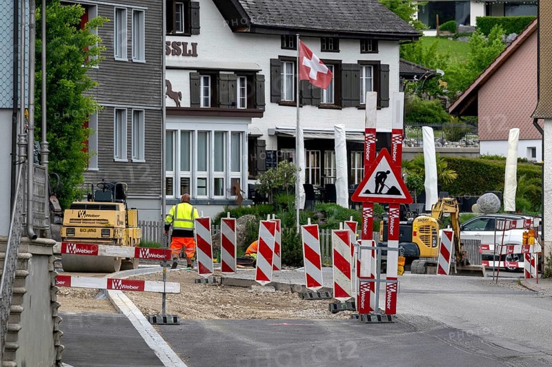 Roadworks road construction signalling, GÃ¤hwil, St. Gallen, Switzerland