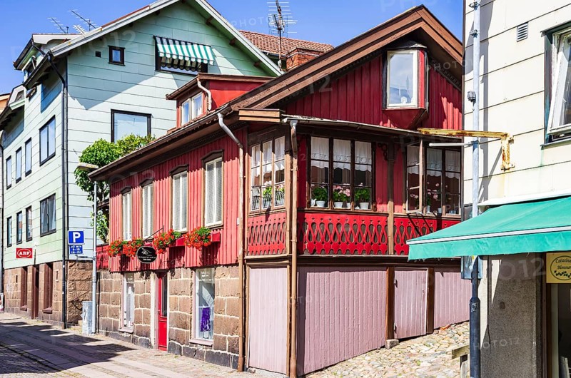 Historic residential and commercial architecture on Kungsgatan in the city centre of Lysekil, BohuslÃ¤n, VÃ¤stra Götalands lÃ¤n, Sweden, Scandinavia