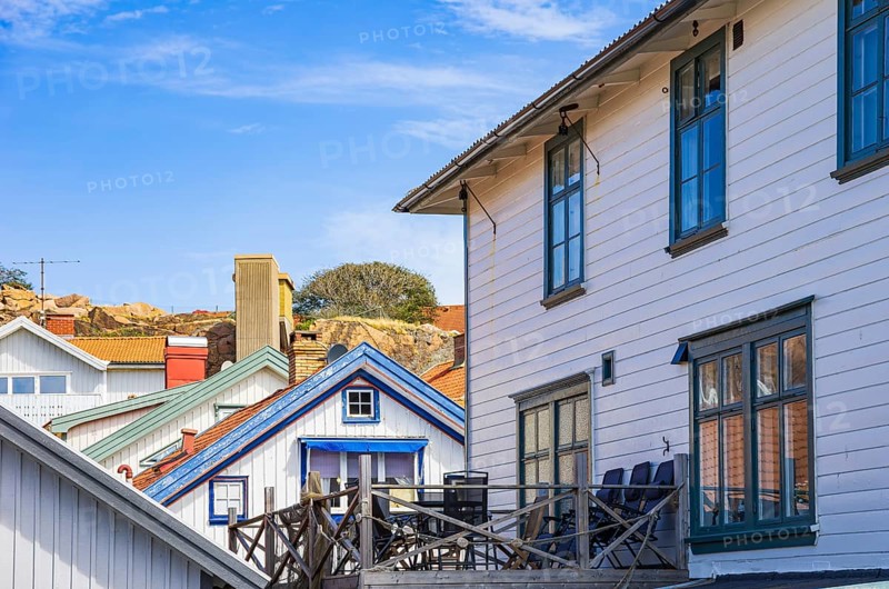 Structures of residential architecture with settlement character in the city centre of Lysekil, BohuslÃ¤n, VÃ¤stra Götalands lÃ¤n, Sweden, Scandinavia