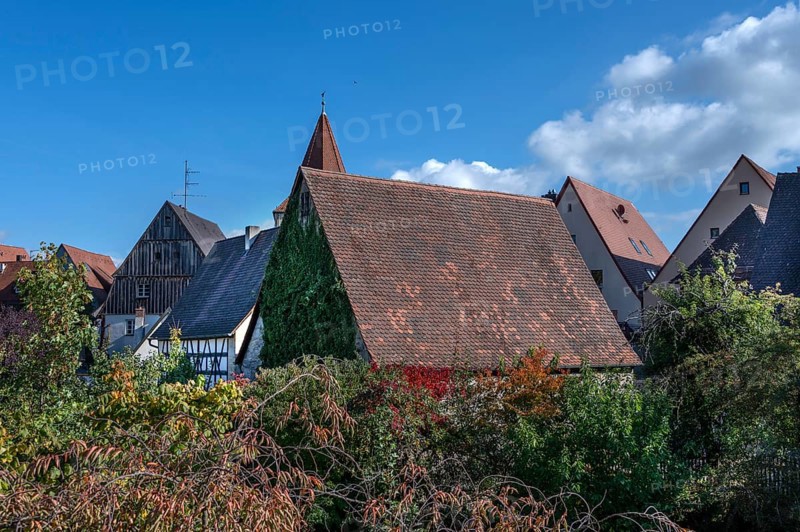 Old town gable seen from the former city wall, Lauf an der Pegnitz, Middle Franconia, Bavaria, Germany