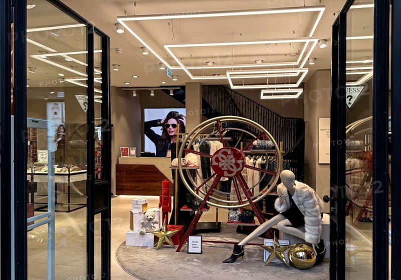 View from outside of a shop owned by the American clothing company GUESS, Noble Fashion Store, City Center, Düsseldorf, Germany