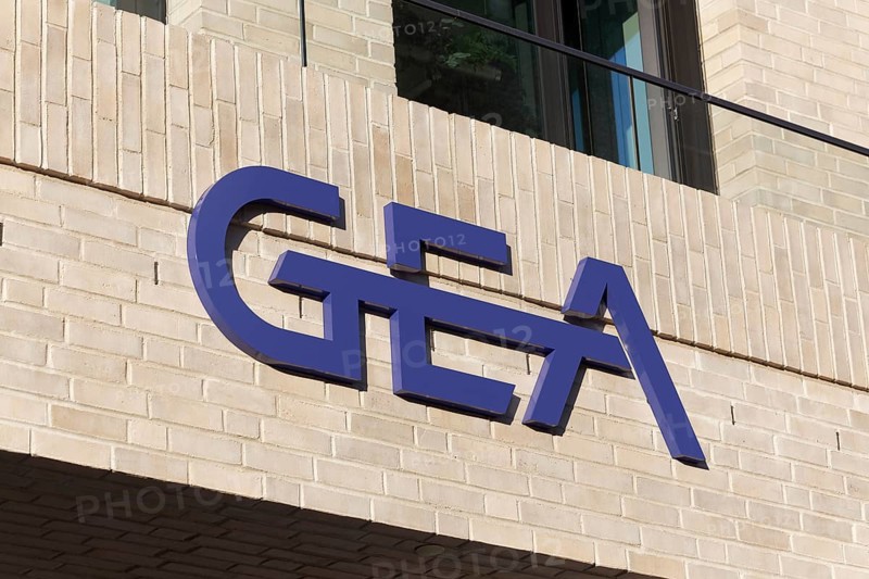 GEA Group AG, logo at the new corporate headquarters, industrial group, Düsseldorf-Derendorf, North Rhine-Westphalia, Germany