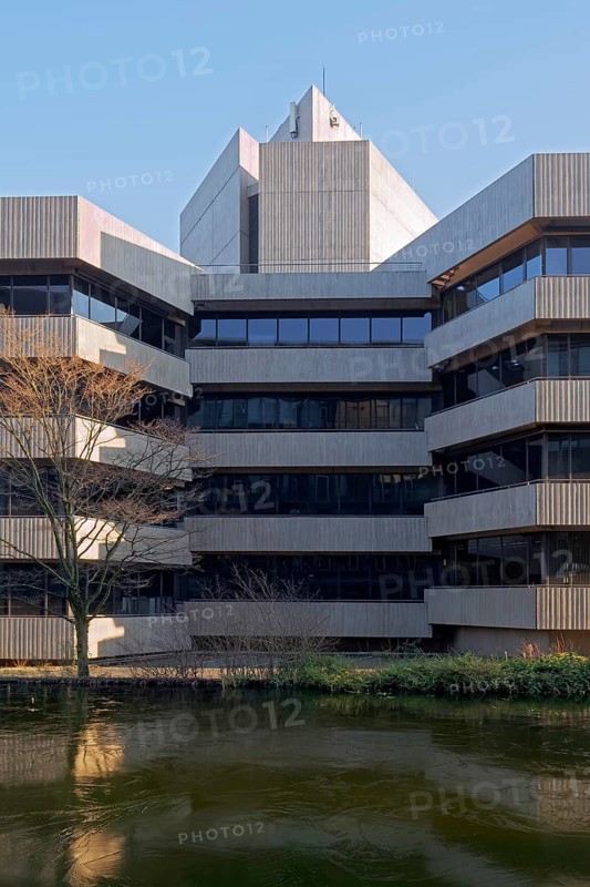 Rank-Xerox House, Brutalist office building, exposed concrete façade, Hentrich, Petschnigg und Partner architecture firm, Düsseldorf, North Rhine-Westphalia, Germany