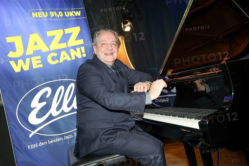 Prof. Paulo Morello (Director of the Jazz Institute Berlin, UdK) at Ella Radio on 05.01.2026 at the Zig Zag Jazz Club