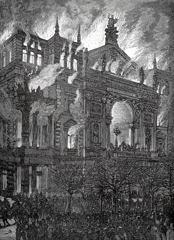 The fire in Vienna's Ringtheater took place on December 8, 1881 and was one of the biggest theatre disasters of the 19th century, in which over 380 people died, Austria, Large building is ablaze while a crowd of people gathers, historical, authentic, digitally restored reproduction of an original from the 19th century, record date not stated