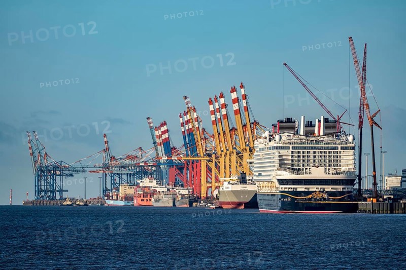 Disney Adventure cruise ship at Bremerhaven Cruise Port, MSC and Eurogate container terminal at Bremerhaven seaport, Eurogate container terminal with almost 50 container bridges, cranes, over a length of over 4 km at the mouth of the Weser, Bremerhaven, Bremen, Germany