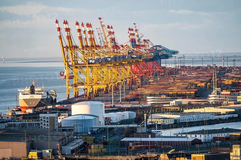 MSC and Eurogate container terminal in the seaport of Bremerhaven, Eurogate container terminal with almost 50 container bridges, cranes, over a length of over 4 km at the mouth of the Weser, Bremerhaven, Bremen, Germany