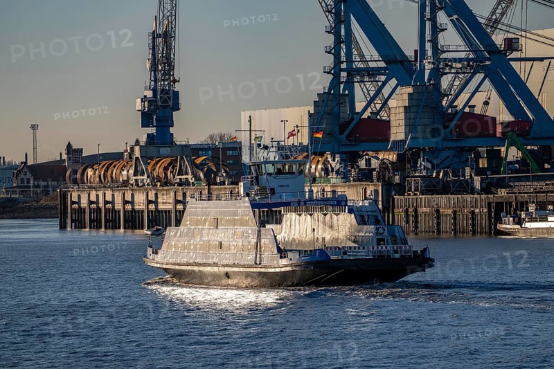 Weser ferry, ferry ship Nordenham, in the mouth of the Weser, connects Bremerhaven with Nordenham in Niedersachsen, ferry port in the district of Blexen, Germany