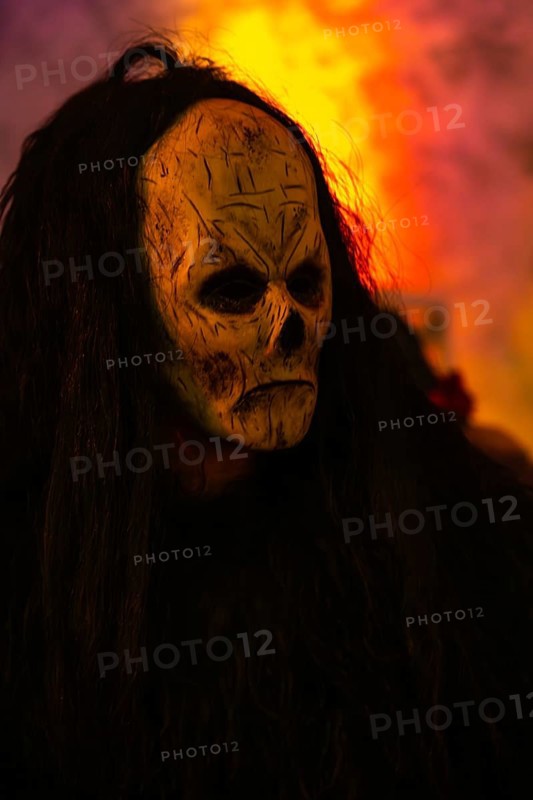 Krampus, fog, murmuring, winter, Waldburg Castle, Waldburg, Allgäu, Baden-Württemberg, Germany