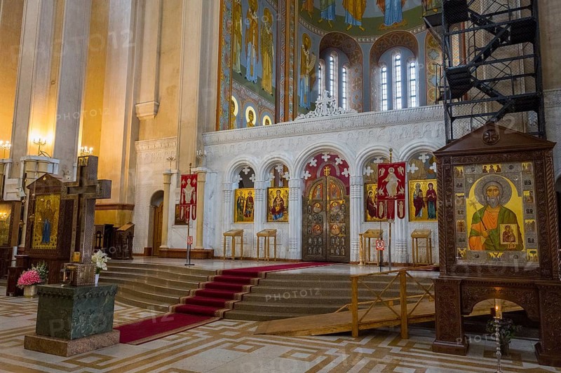 View of the interior of an Orthodox church with altar, rich in icons and architectural art, Sameba Cathedral, Trinity Cathedral, Tbilisi, Tbilisi, Georgia