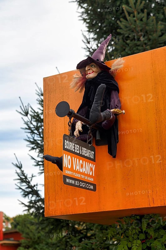 Guest room, booked out, funny decoration for Halloween, witch, façade detail, Ogunquit, Maine, New England, USA