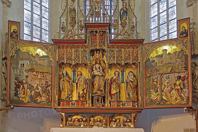 Late Gothic high altar by sculptor Jörg Syrlin the Younger of the Ulm School built in 1494, wood carvings, monastery church, interior view, winged altar, handicrafts, artwork, decorations, figurines, Benedictine monastery, Blaubeuren, Swabian Jura, Baden-Württemberg, Germany