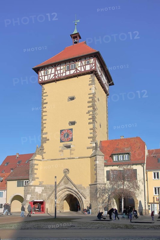 Historic Tübingen Gate built in 1330, city gate, city tower, Reutlingen, Swabian Jura, Baden-Württemberg, Germany