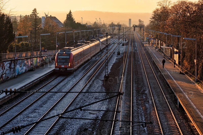 S-Bahn, public transport, train, stops at bus stop, train station, platform, summer rain, sunset, winter light, evening mood, Stuttgart, Baden-Württemberg, Germany
