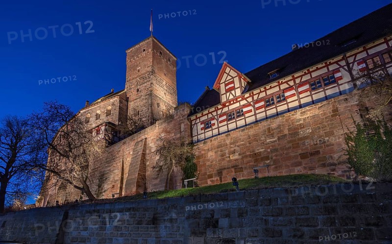 The Nuremberg Kaiserburg in evening lighting, blue evening sky, Mount of Olives, Nuremberg, Mittelfranlen, Bavaria, Germany