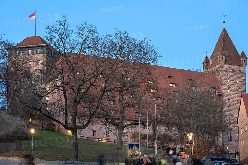 Historic imperial stable, built in 1495, today youth hostel, Burg 1, Nuremberg, Middle Franconia, Bavaria, Germany