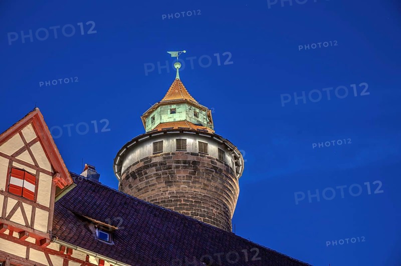 Sinwell Tower built in the 13th century, on the Nuremberg Kaiserburg in the evening lighting, blue evening sky, Mount of Olives, Nuremberg, Middle Franconia, Bavaria, Germany