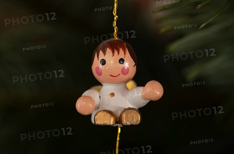 Interior view, close-up, angel, angel figurine, Christmas tree decoration, Christmas decoration, Christmas tree, Stuttgart, Baden-Württemberg, Germany