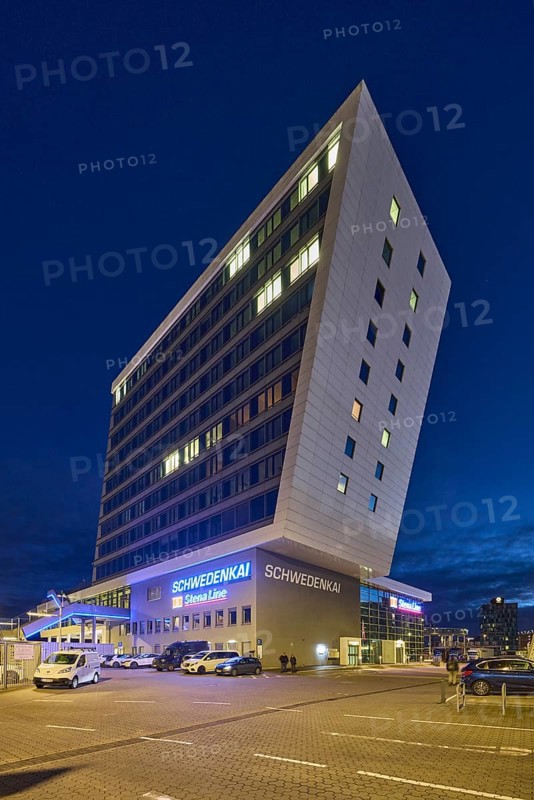 Schwedenkai ferry terminal, Stena Line GmbH, commercial building, modern architecture, street, vehicles, evening blue hour, deep blue evening sky, cumulus clouds, Kaistraße, Kiel, state capital, district-free city, Schleswig-Holstein, Germany