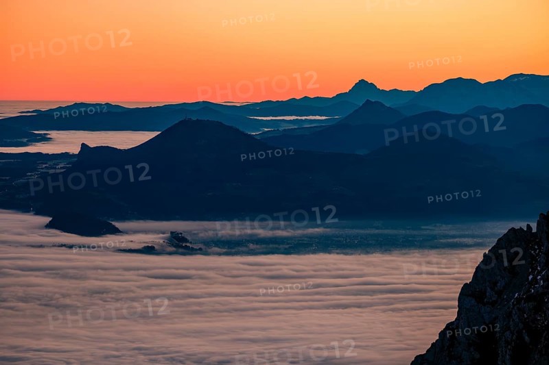 Dawn in the mountains, view of Salzburg with fog, rear silhouette of mountain ranges, Zwiesel, Bad Reichenhall, Berchtesgadener Land, Upper Bavaria, Bavaria, Germany