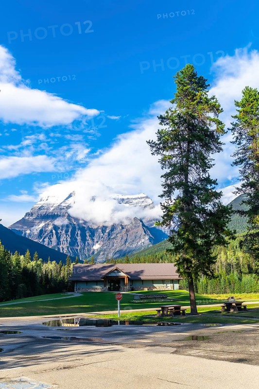 Mount robson provincial park visitor center welcoming tourists with breathtaking views of mount robson, the highest peak in the canadian rockies, while offering essential park information