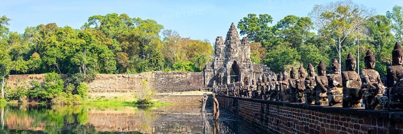 54 demons on the bridge of the south gate of Angkor Thom (Hindu myth of the cherries of the ocean of milk), UNESCO World Heritage Site, Angkor Wat, Siem Reap, Cambodia