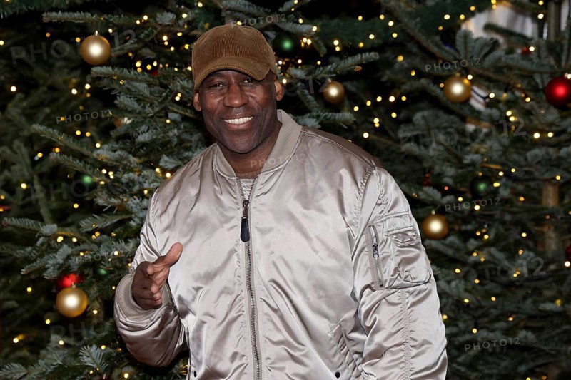 Joe Diallo, Roncalli Christmas Circus Premiere, Tempodrom, Berlin 19.12.2025