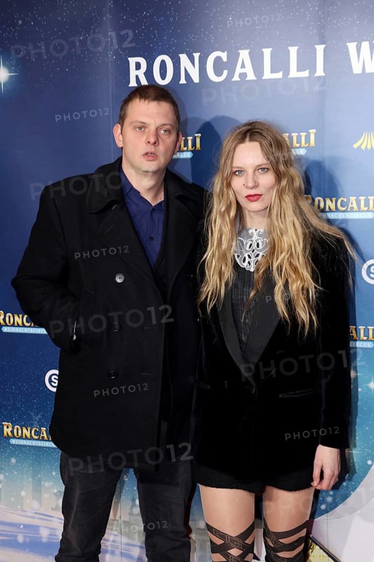 Anton Garber and Lilith Stangenberg, Premiere Roncalli Christmas Circus, Tempodrom, Berlin 19.12.2025