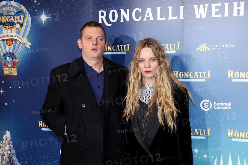 Anton Garber and Lilith Stangenberg, Premiere Roncalli Christmas Circus, Tempodrom, Berlin 19.12.2025