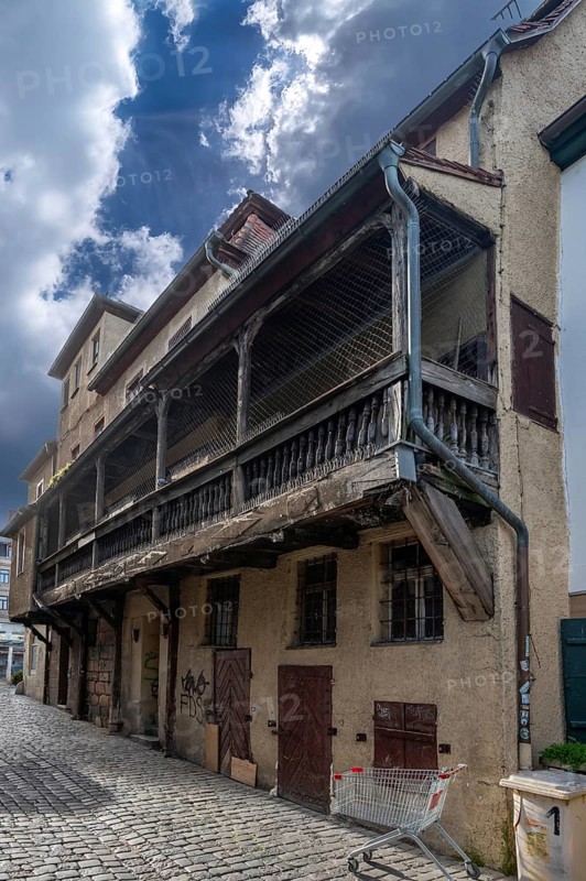 Historic residential building with wooden balcony, Old Town, Fürth, Middle Franconia, Bavaria, Germany