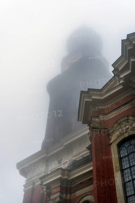 St. Michaelis, fog, weather, humid, Hamburg, meteorology