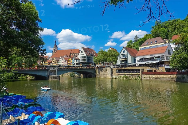 Eberhardsbrücke, Neckar bridge, river, flowing water, pedal boats, right back Gasthausbrauerei Neckarmüller, inn, restaurant, left back old town, houses, collegiate church, Tübingen, Baden-Württemberg, Germany