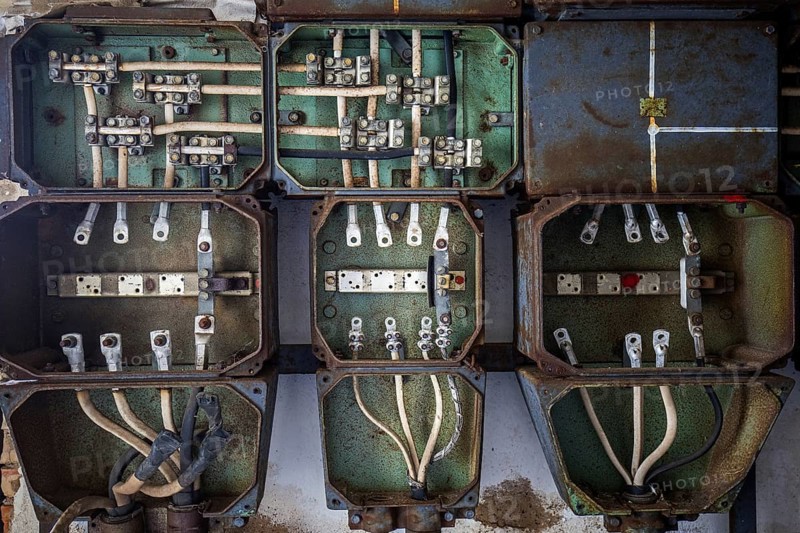 Old power box, dilapidated plant of a former agricultural production cooperative of the former GDR, LPG, Lost Place, Müggenburg, Fischland-Darß-Zingst, Western Pomerania Lagoon Area National Park, Mecklenburg-Western Pomerania, Germany