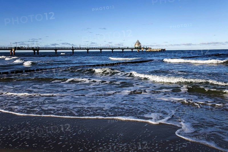 Pier with diving gondola, Zingst, Fischland-Darß-Zingst, Western Pomerania Lagoon Area National Park, Mecklenburg-Western Pomerania, Germany